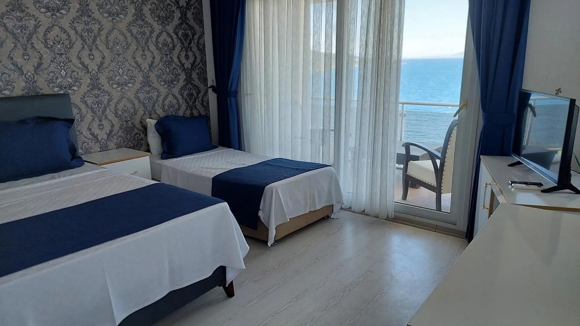 **  Ersan Hotel Foca Turkey